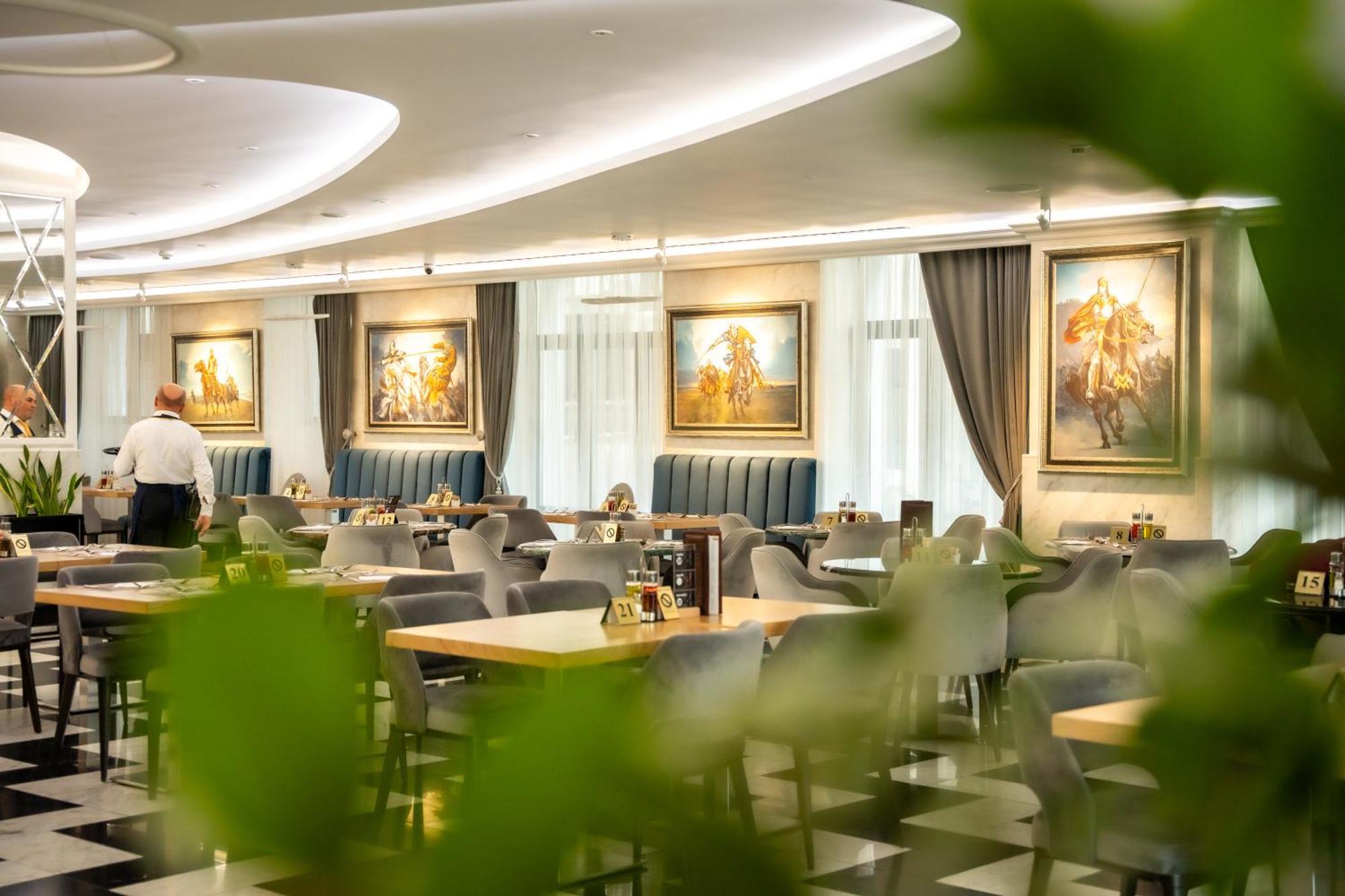 A Hoteli - Hotel Park วรินรัชกา บานยา ภายนอก รูปภาพ The restaurant